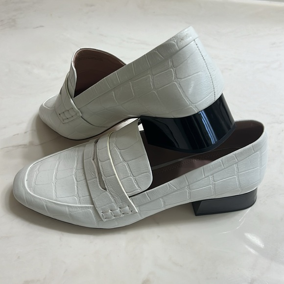 AD & DAUGHTERS White Leather Crocodile Loafer Bowdin Black Block Heel Slip On 7 - Picture 2 of 7